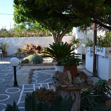 Skyros Panorama Studios Exterior photo