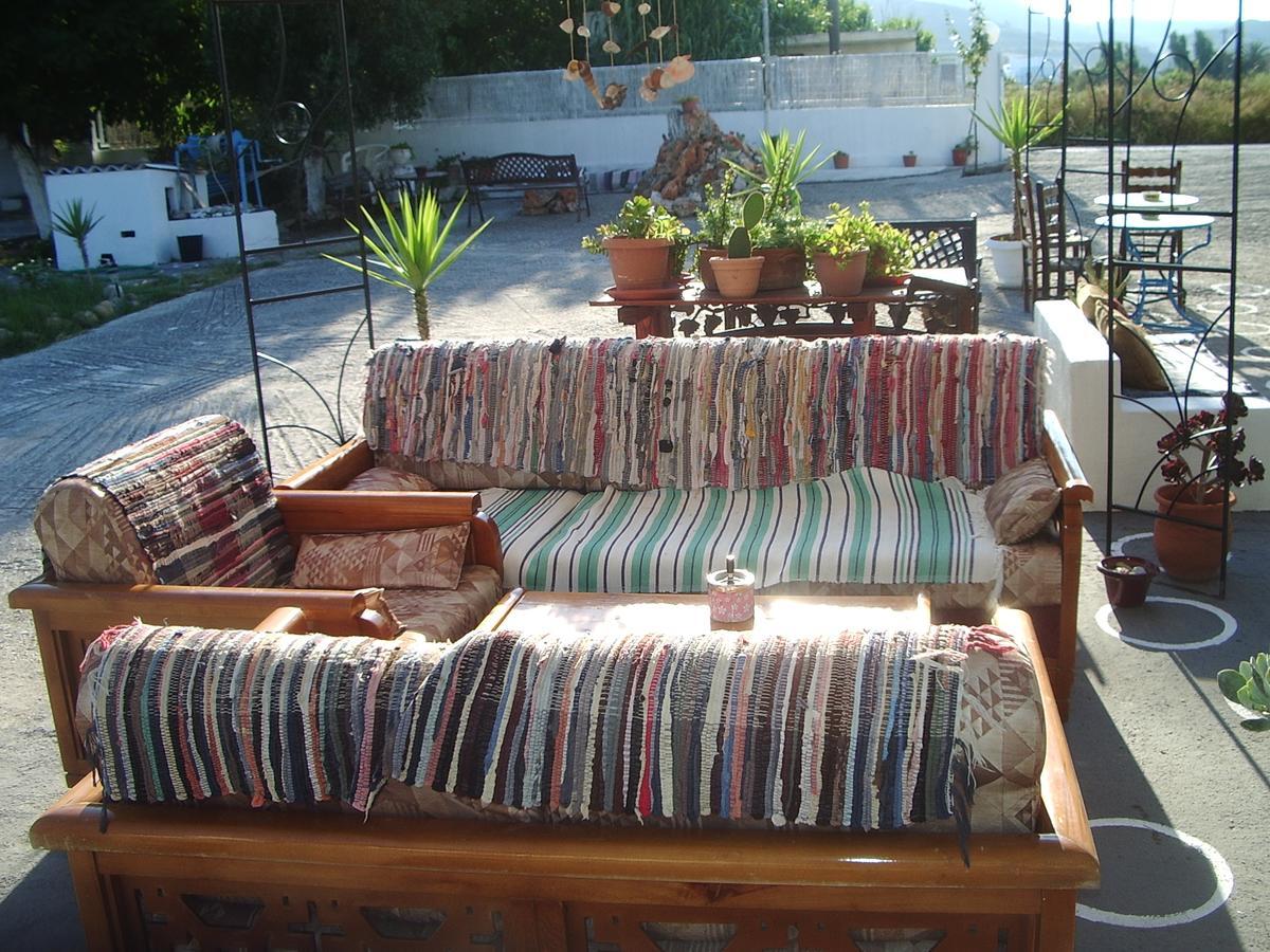 Skyros Panorama Studios Exterior photo