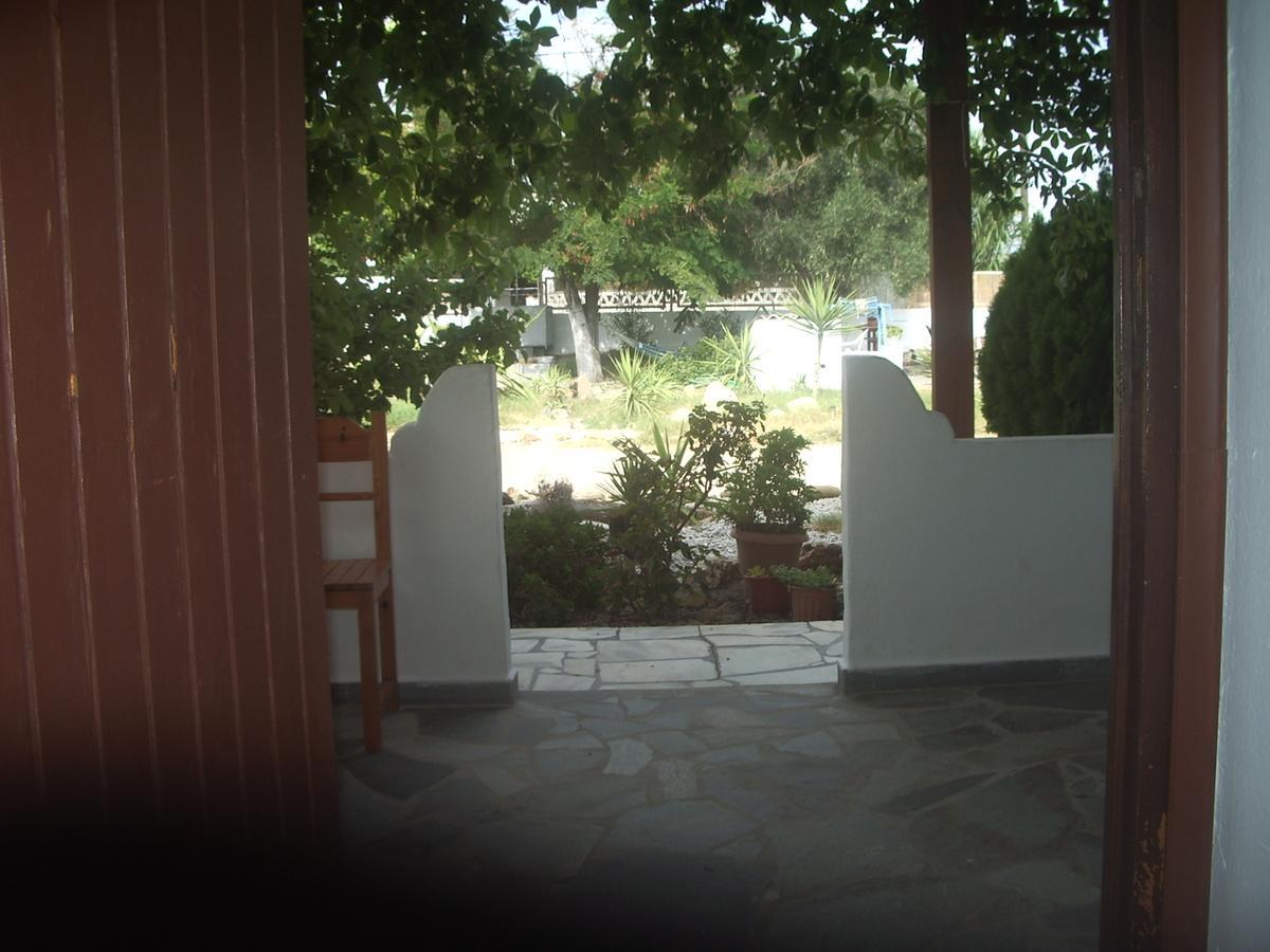 Skyros Panorama Studios Exterior photo